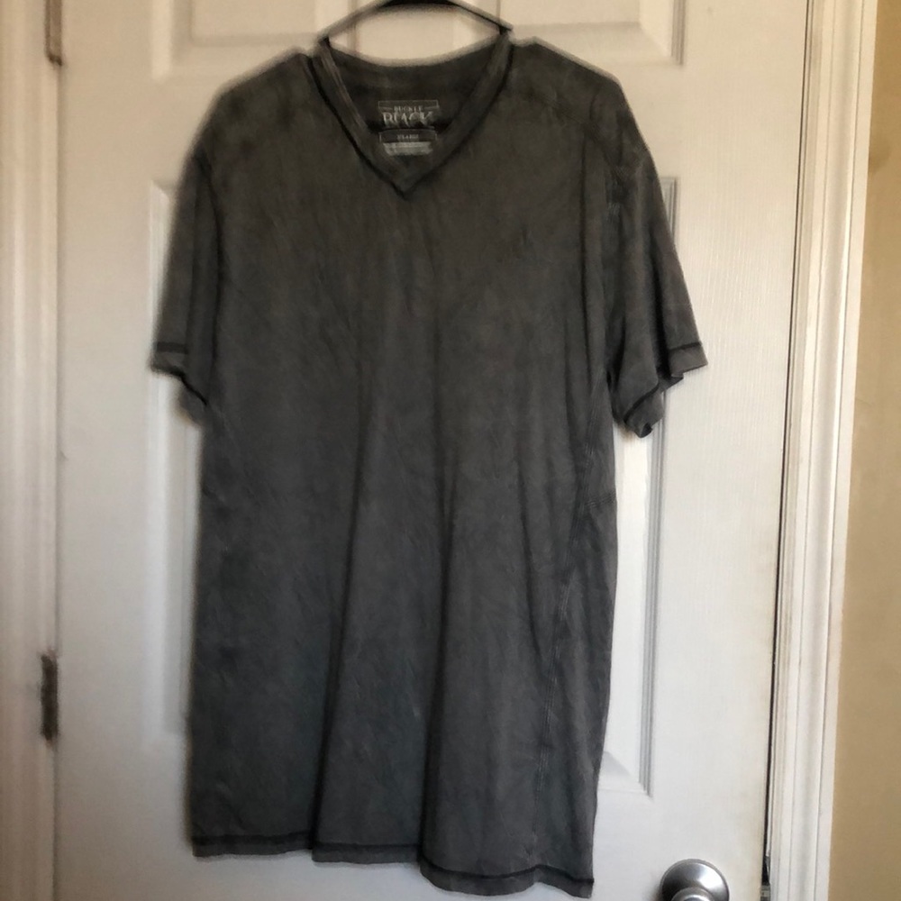 Buckle black T-shirt